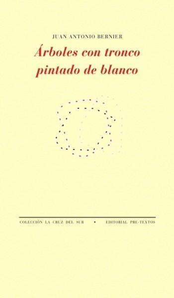 Árboles con Tronco Pintado de Blanco