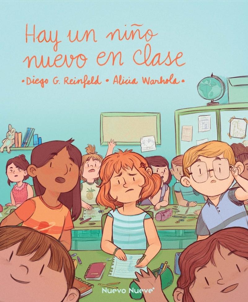 Hay un nuevo niño en clase. 